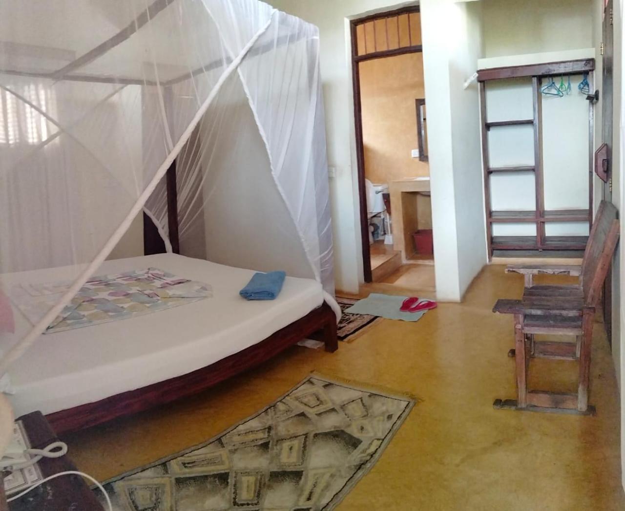 Msafini Hotel Ламу Екстер'єр фото