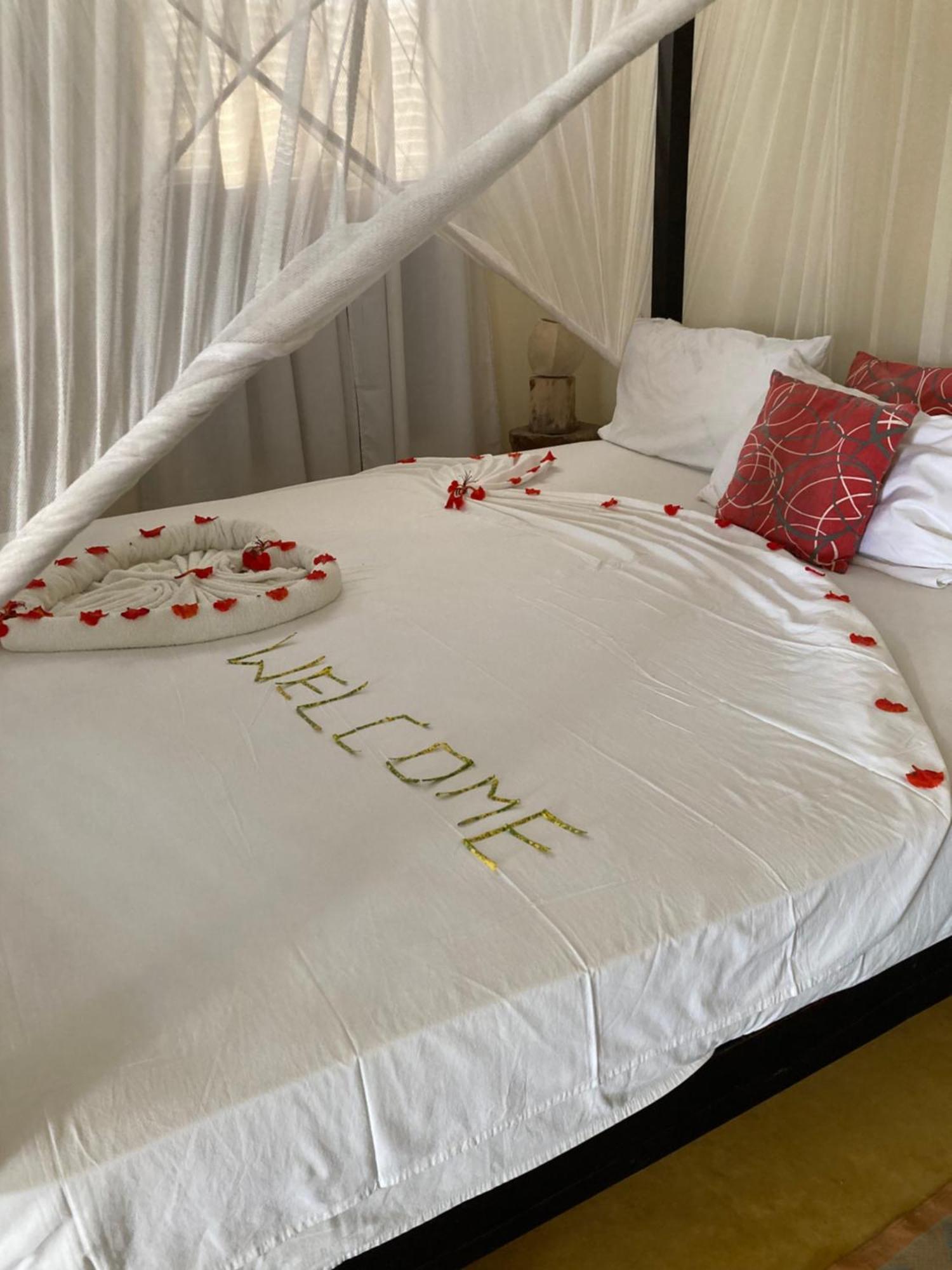 Msafini Hotel Ламу Екстер'єр фото