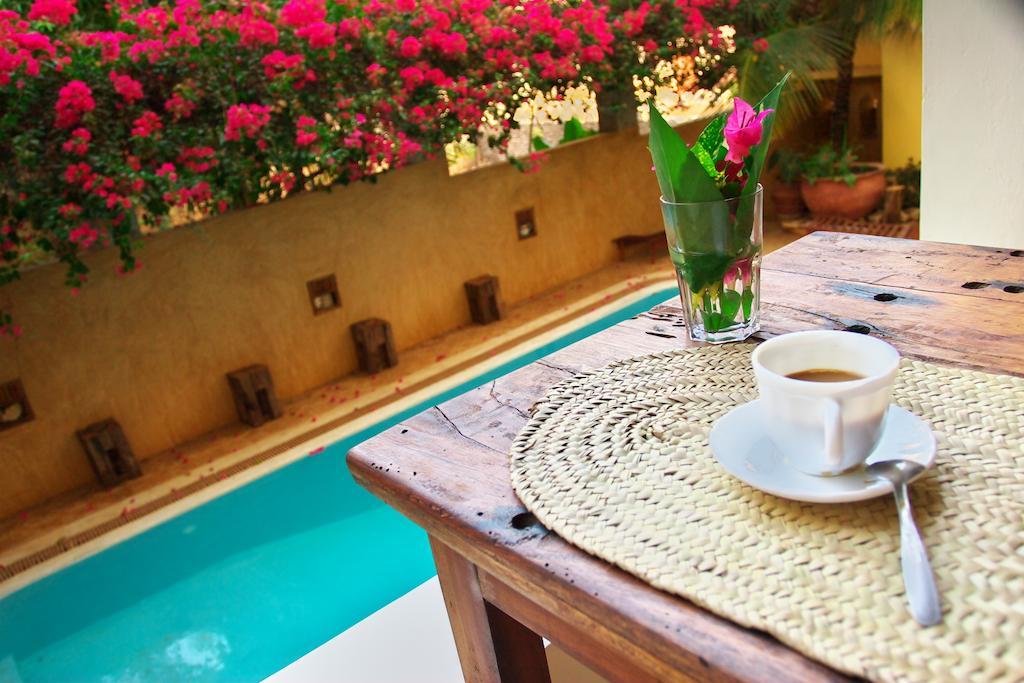 Msafini Hotel Ламу Екстер'єр фото
